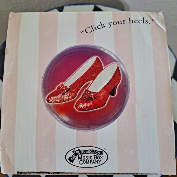 DISCONTINUED Wizard of Oz Over the Rainbow Music Box - Picture 10 of 11
